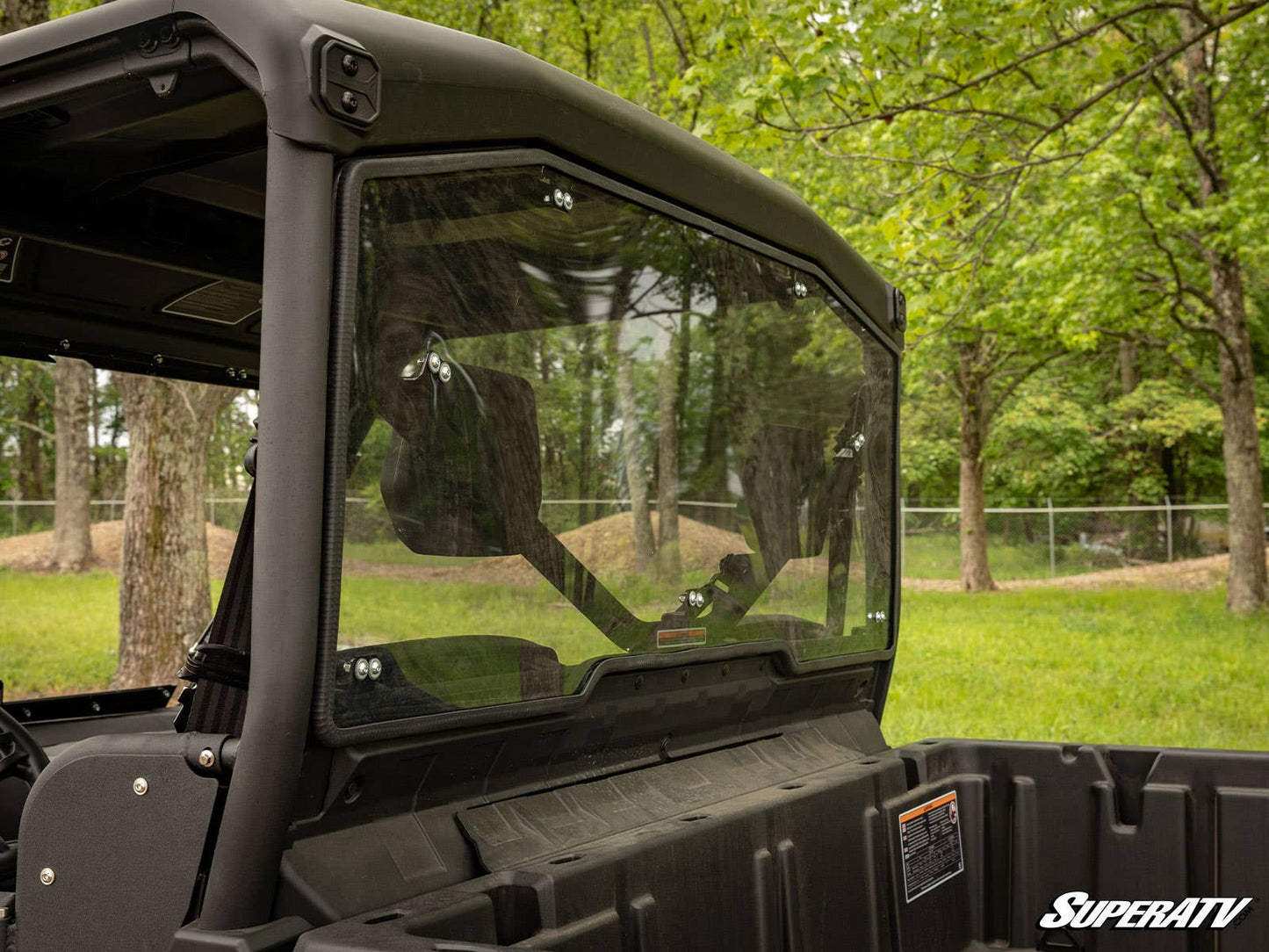 Can-Am Defender HD5 Rear Windshield